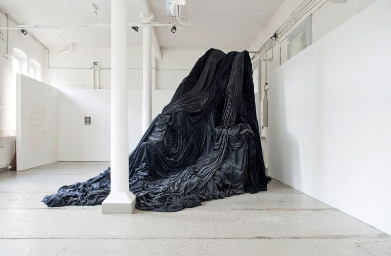 o.T. 2014; 340 x 480 cm