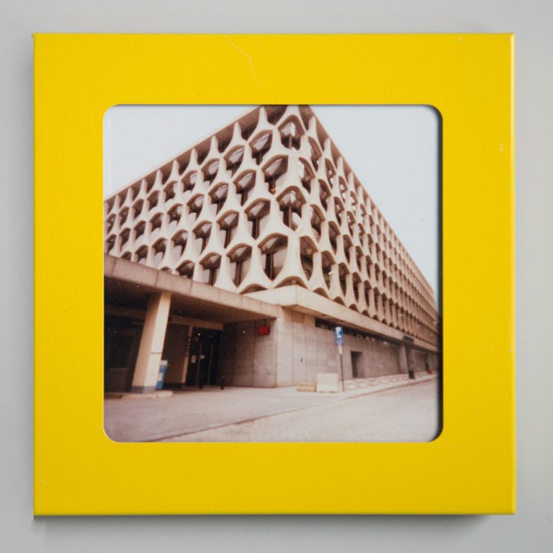 "Fortis Bank" 2015; 10 x 10 cm