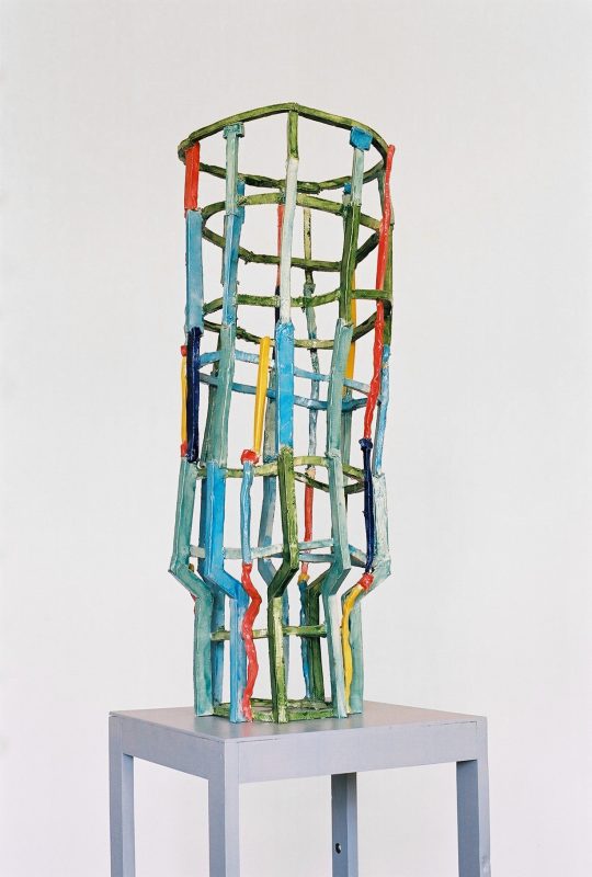 Turm, 2019 - glasierte Keramik - 70 x 40 x 40 cm