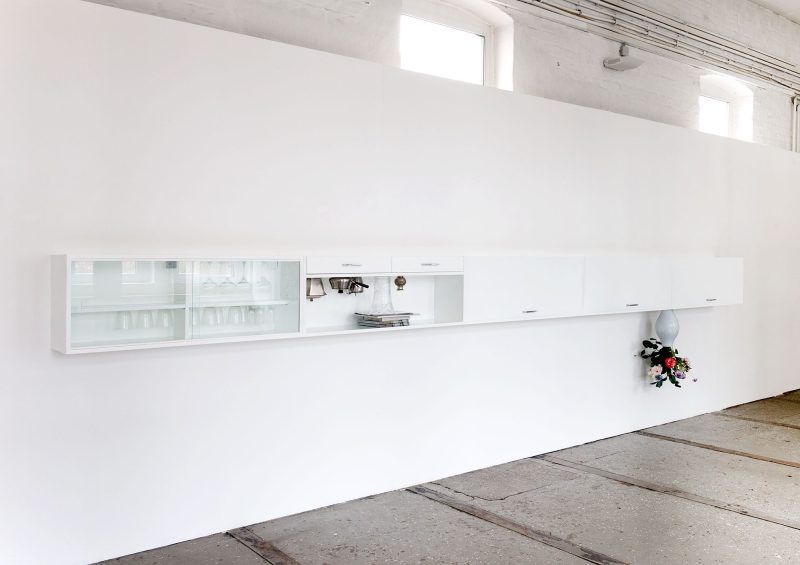 "Esszimmer" 2014; 49 x 600 x 30 cm